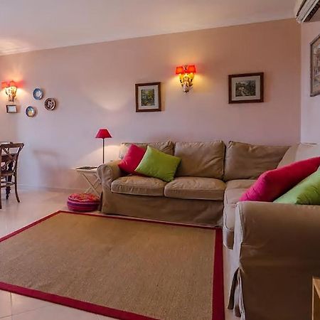 אלבור Seaview At Vila Da Praia מראה חיצוני תמונה