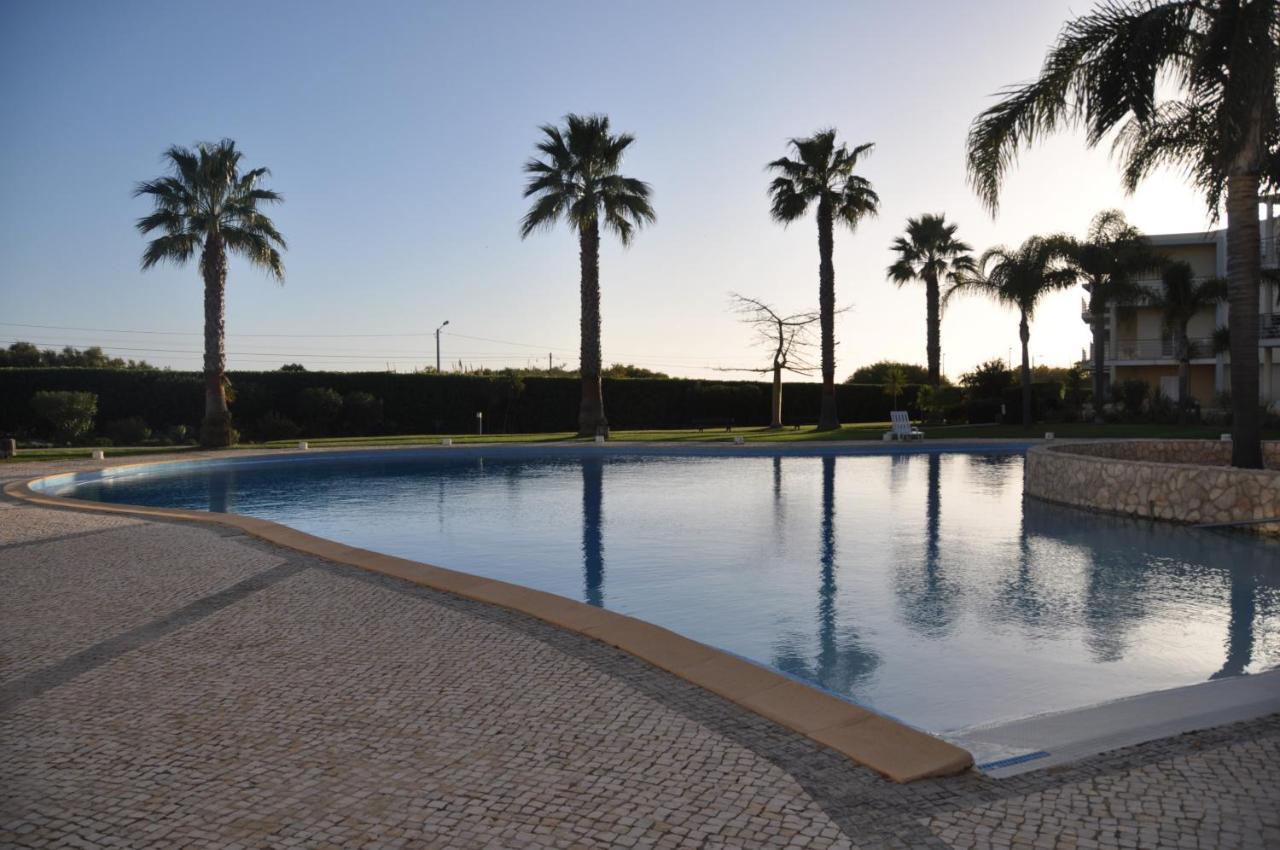 אלבור Seaview At Vila Da Praia מראה חיצוני תמונה